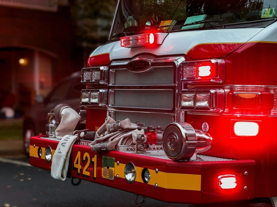 firetruck-with-lights